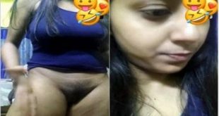 Hot Figure Sexy Bengali Girl Showing And Fingering Pussy