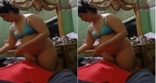 Naked Desi Lady