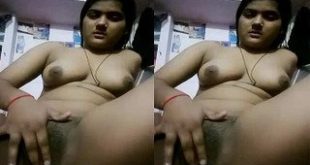 Beautiful Village Girl Fingering