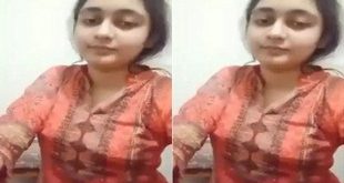 Beautiful Paki Girl Pussy Rubbing