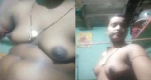 Desi Bhabhi Shows Nude Body