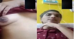 Desi Girl Showing Boobs On Vc