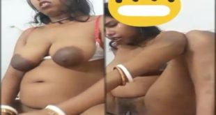 Desi Bhabi With Big Areola Masturbating With Vegetables