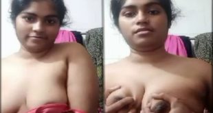 Horny Girl Showing For Lover