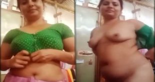 Beautiful And Maal Bhabhi Striping Sari And Showing