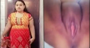 Chubby Girl Showing For lover