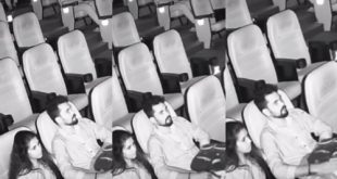 Girlfriend Giving Nice Hand Job In Cinema Hall